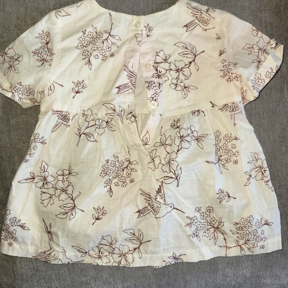 BNWOT Baby Gap top sz 5 years